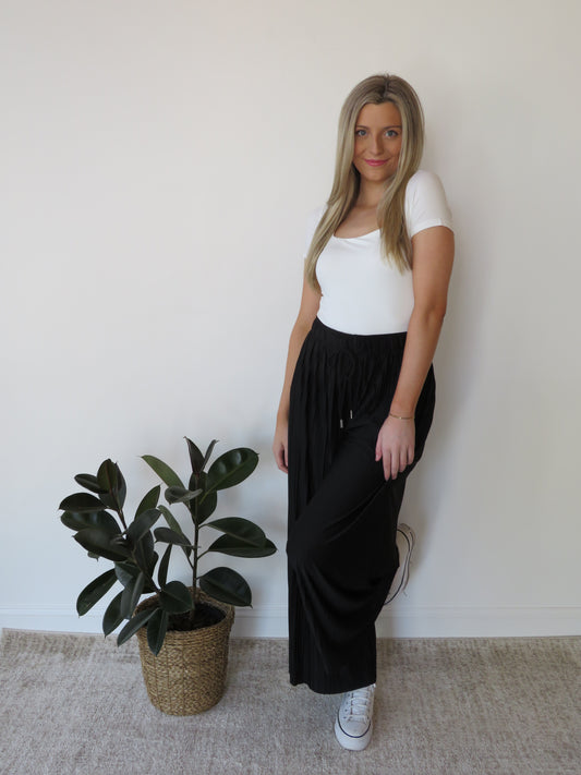 Easy Goes Pants