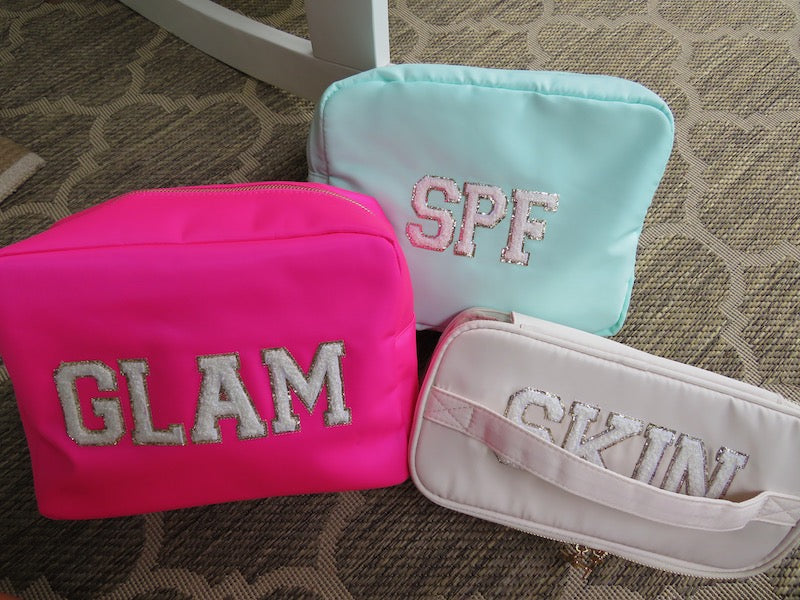 SKIN Pouch